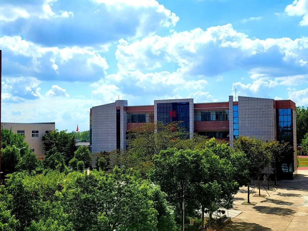 定远县育才学校