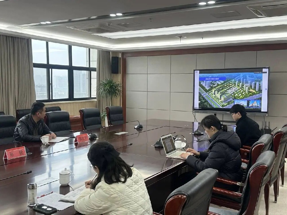 合肥工业学校副校长聊宗龙调研指导网络培训平台建设工作